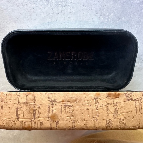 Zanerobe Unisex Sunglasses - Picture 4 of 4